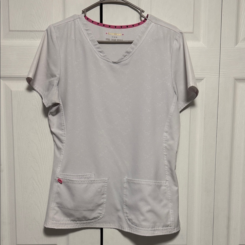 HeartSoul women’s scrub set